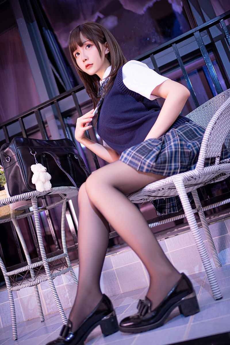 國產(chǎn)午夜魯絲無(wú)碼拍拍