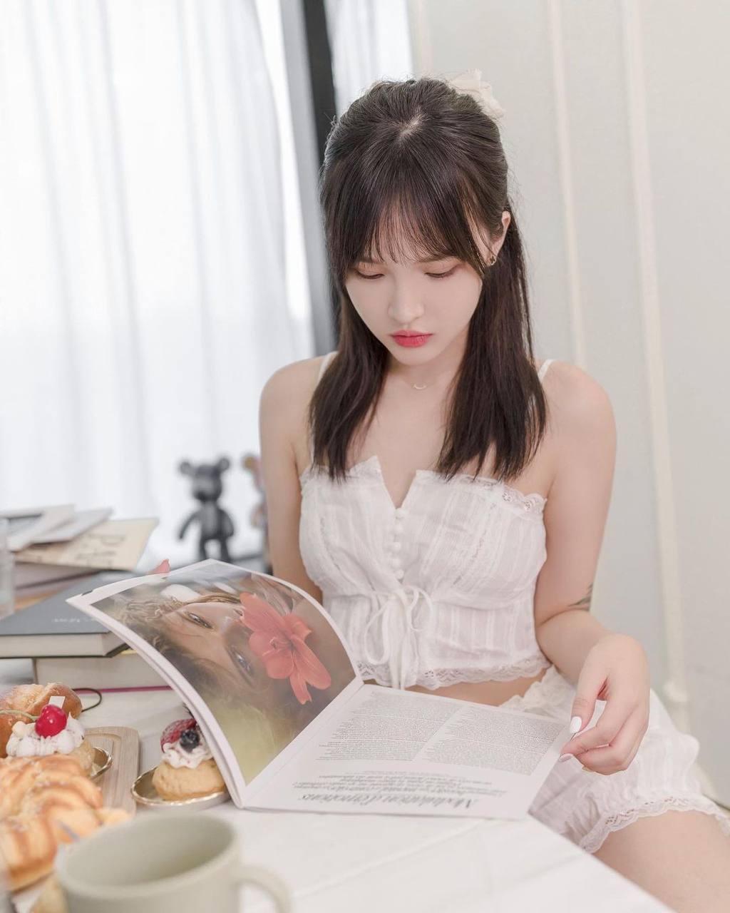 亞洲 歐美 變態(tài) 卡通 自拍