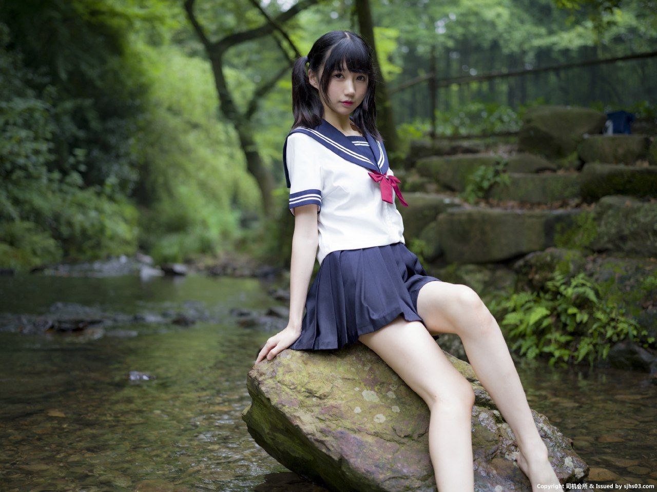 無(wú)人區卡一卡二卡老狼網(wǎng)站