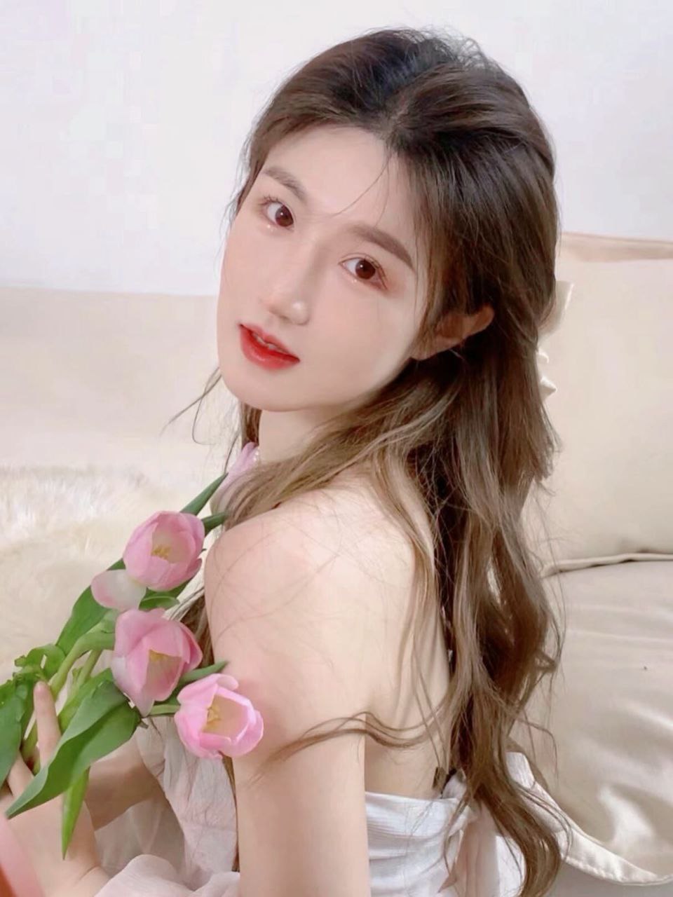 又黃又爽又無(wú)遮體的A片