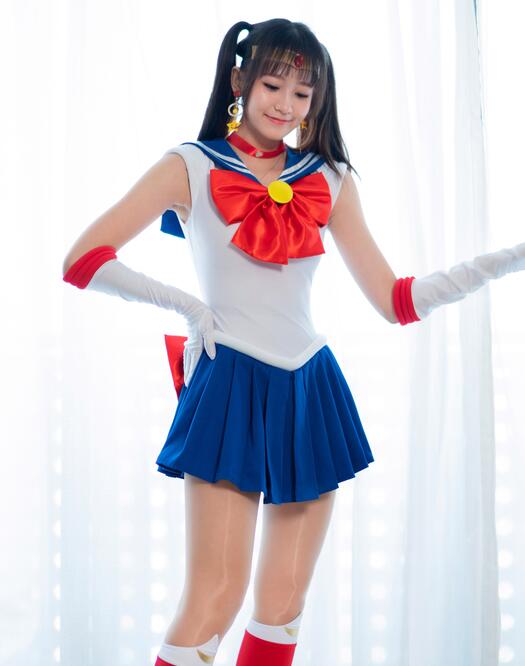 三級 經(jīng)典在線(xiàn)視頻