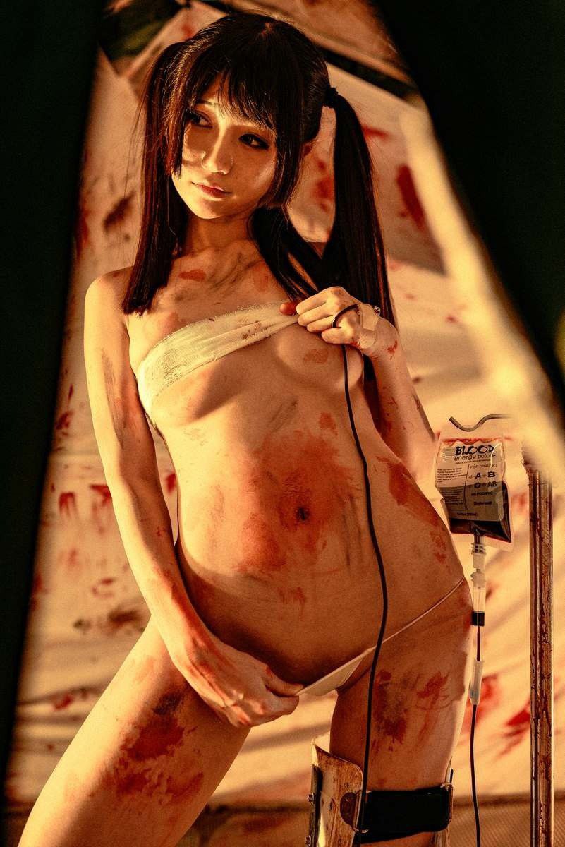 男陽(yáng)莖桶進(jìn)女人下部動(dòng)態(tài)圖