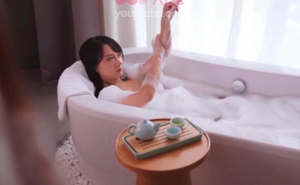 歐亞成人A片一區二區