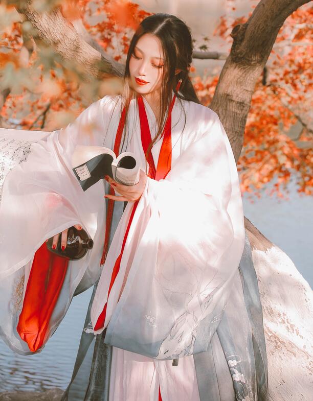 歐美影歐美影院免費觀(guān)看視頻