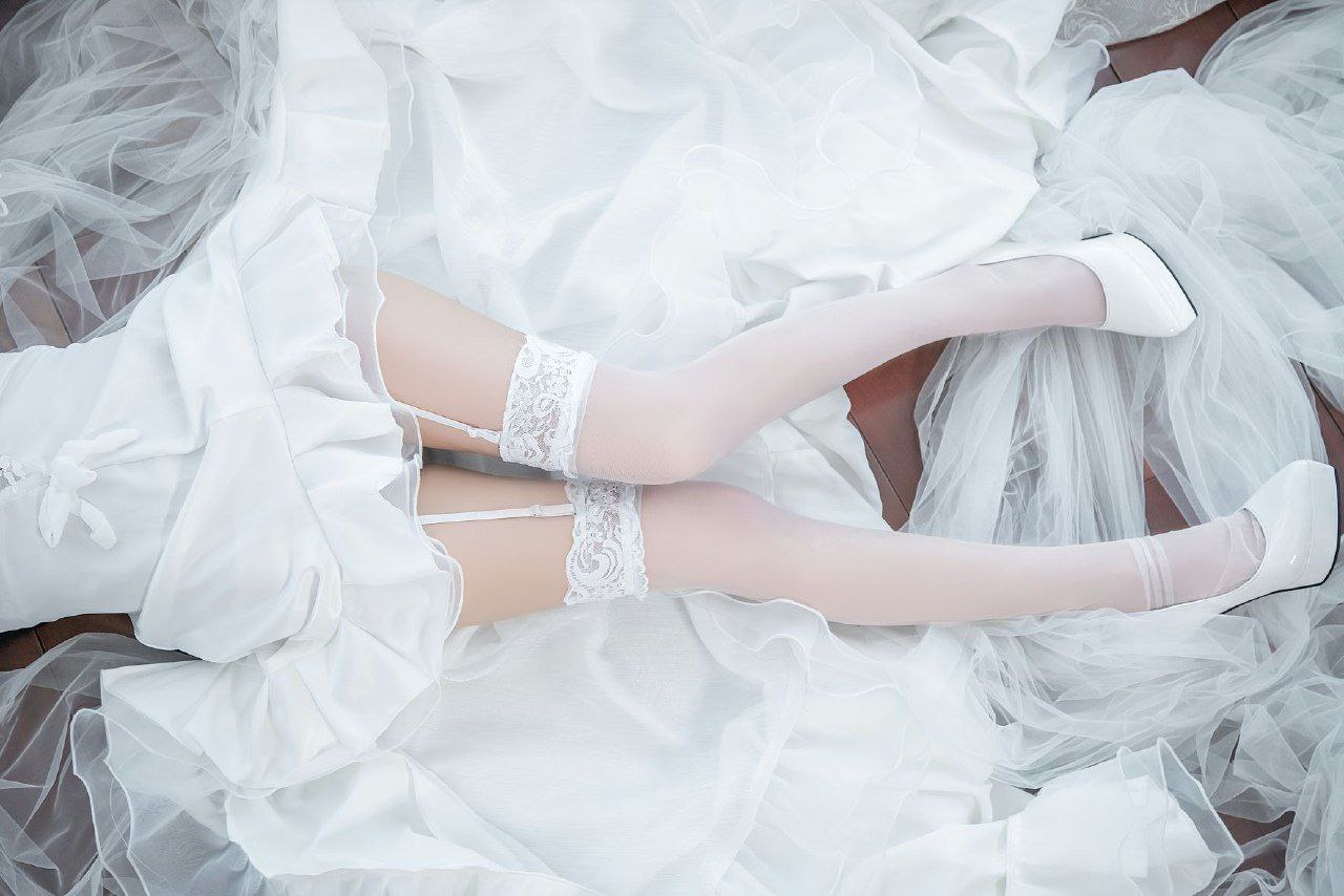 國產(chǎn)歐洲野花視頻WWW