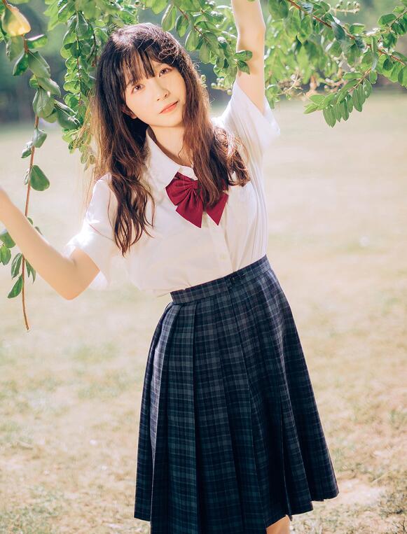 午夜一區二區國產(chǎn)好的精華液