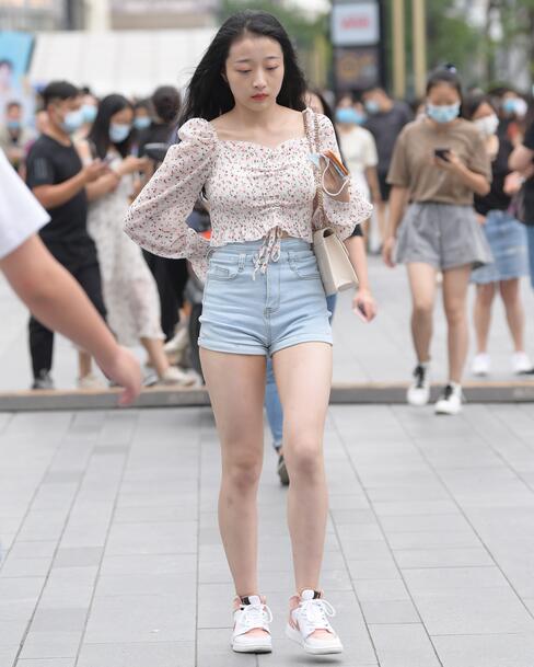 債務(wù)公司2中字