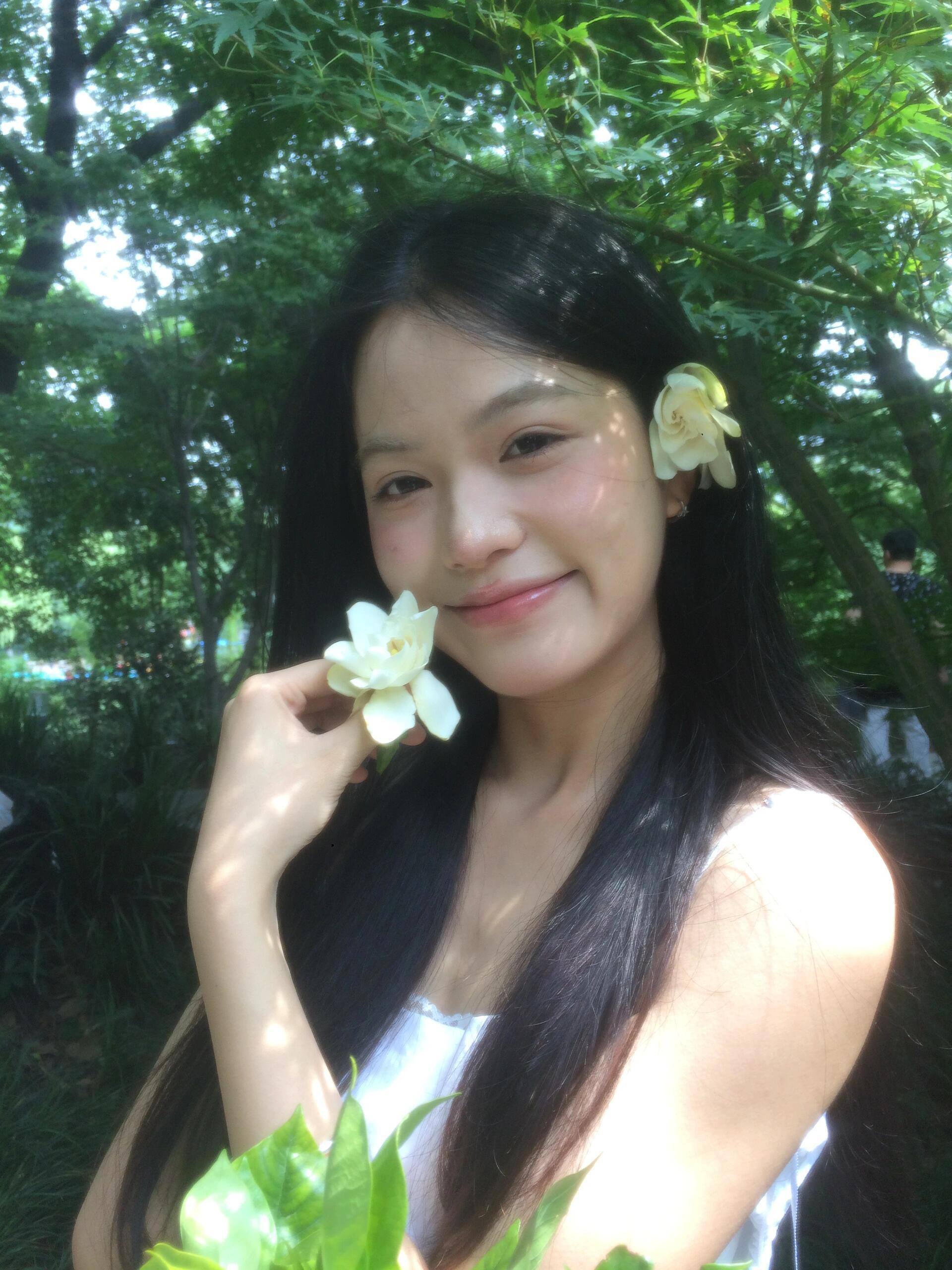 國產(chǎn)人妻人倫又粗又大爽電影