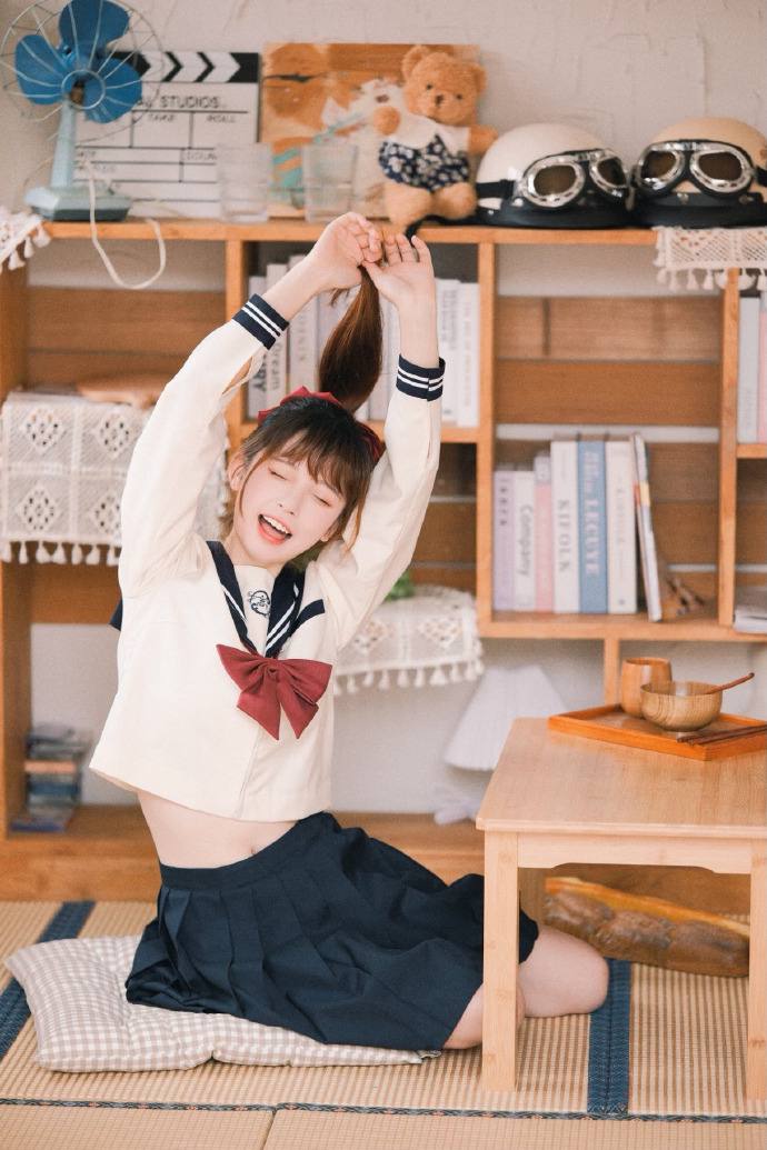 國產(chǎn)精品免費露臉視頻