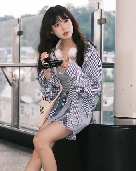 國產(chǎn)親妺妺亂的性視頻播放