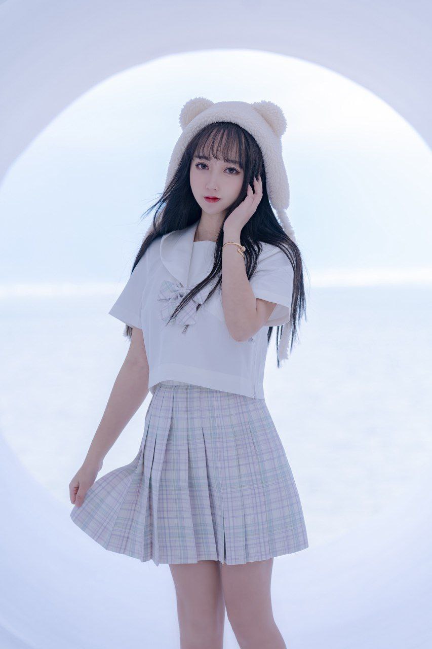 在線(xiàn)觀(guān)看精品一區