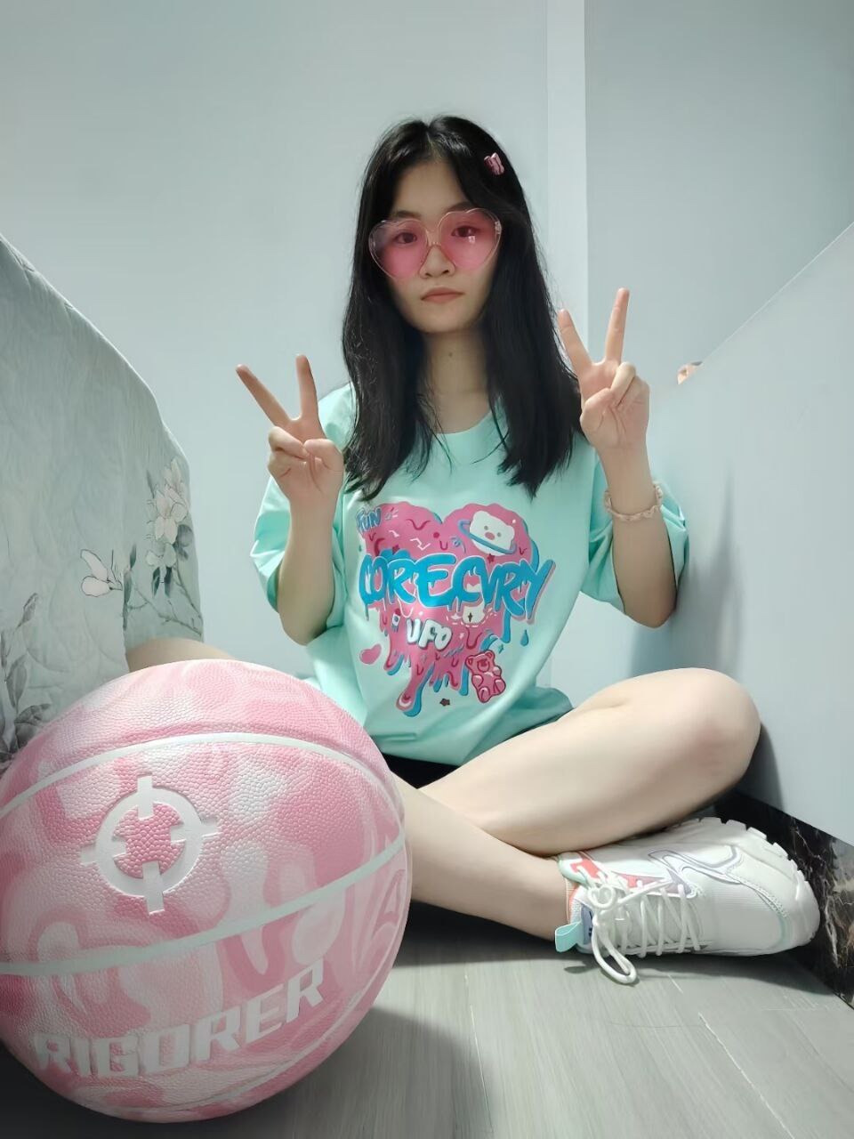 歐美激情在線(xiàn)視頻