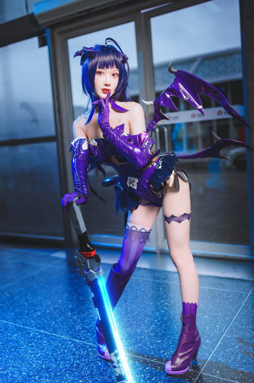 久久精品香蕉綠巨人登場(chǎng)