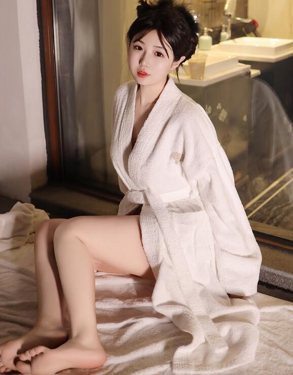 男人把雞大巴放進(jìn)女人的屁股里