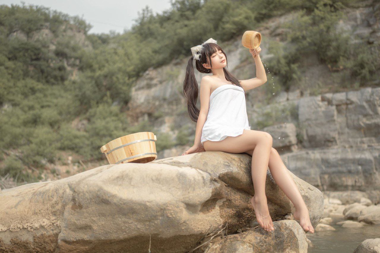 國產(chǎn)極品JK白絲噴白漿圖片