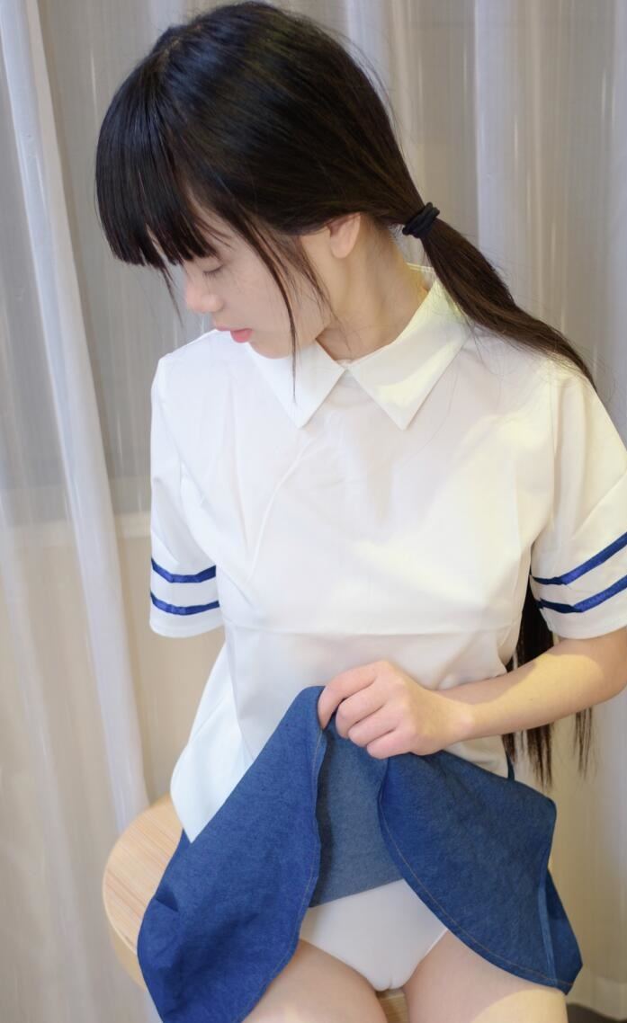 中國一級特黃特色**毛片